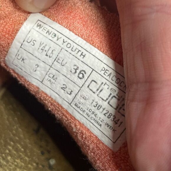 5 for $25🔥Hey Dudes Wendy Peacock Pink Loafers Youth Size 4-5 - Picture 9 of 10